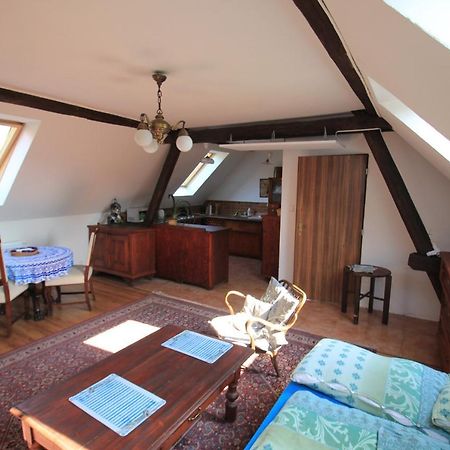 U Slunce Apartment Ostredek Luaran gambar