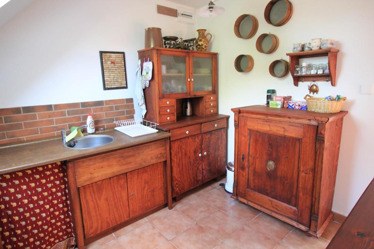 U Slunce Apartment Ostredek Luaran gambar