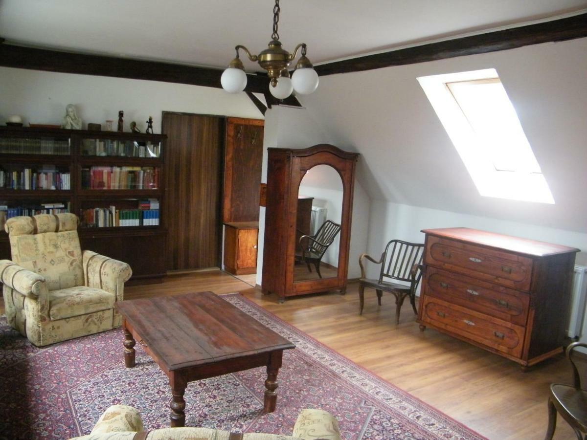 U Slunce Apartment Ostredek Luaran gambar